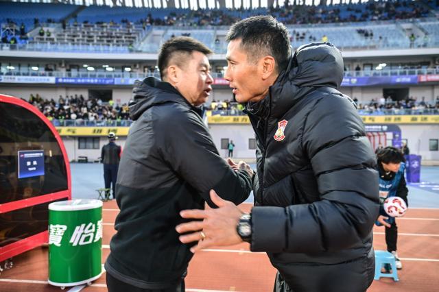 五轮不败！网红少帅对决握手言和 西海岸天津搅局？